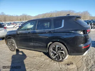 2023 Mitsubishi Outlander SE with VIN JA4J4UA87PZ059115, listed as a Copart auction lot 45951465 with 18,428 mi miles and Salvage Title. Bid and sale history available at carsss.com. Image 2.