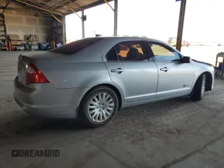 2010 Ford Fusion Hybrid with VIN 3FADP0L30AR388762, listed as a Copart auction lot 60349935 with 179,569 mi miles and Salvage title. Bid and sale history available at DreamBid. Image 3.