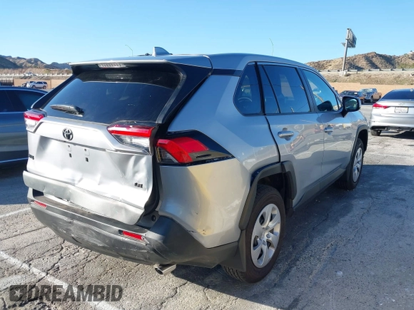 2025 Toyota RAV4 LE with VIN 2T3K1RFV3SW372394, listed as a IAAI auction lot 41616009 with 739 mi miles. Bid and sale history available at carsss.com. Image 4.