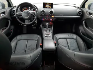 2015 Audi S3 Premium Plus z VIN WAUBFGFF4F1121979, wystawiony jako Copart lot #44574735 z przebiegiem 58 528 mil mil oraz Szkoda całkowita • Salvage title. Historia ofert i sprzedaży dostępna na DreamBid. Obrazek 8.
