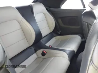 2024 Ford Mustang EcoBoost z VIN 1FAGP8UHXR5113078, wystawiony jako IAAI lot #42594668 z przebiegiem 41 285 mil mil oraz . Historia ofert i sprzedaży dostępna na DreamBid. Obrazek 8.