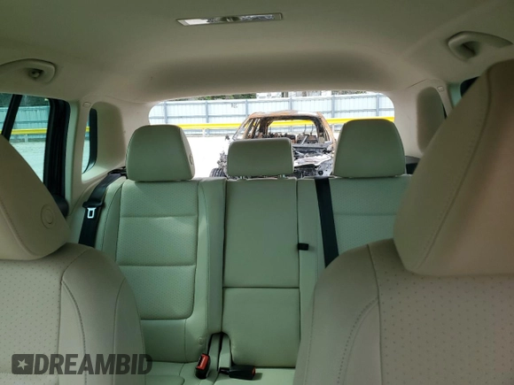 2012 Volkswagen Tiguan SE with VIN WVGAV7AX1CW557300, listed as a Copart auction lot 58975585 with 183,344 mi miles and Salvage title. Bid and sale history available at DreamBid. Image 10.