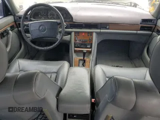 1988 Mercedes-Benz 300 with VIN WDBCA25D0JA371896, listed as a Copart auction lot 76421944 with 119,520 mi miles and Clean Title. Bid and sale history available at DreamBid. Image 8.