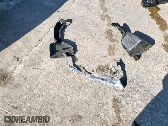 2013 Toyota Camry L with VIN 4T4BF1FK4DR330813, listed as a Copart auction lot 51903095 with 72,362 mi miles and Salvage Title. Bid and sale history available at DreamBid. Image 14.