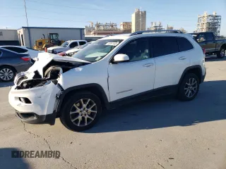 2016 Jeep Cherokee Latitude with VIN 1C4PJLCB1GW208034, listed as a Copart auction lot 45561445 with 139,307 mi miles and Salvage Title. Bid and sale history available at carsss.com. Image 1.