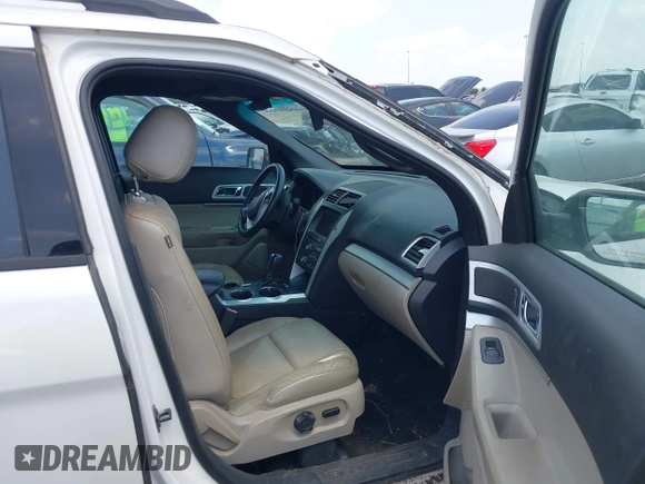 2014 Ford Explorer XLT с VIN 1FM5K7D88EGA99959, выставлен на аукционе IAAI как лот 42439266 с пробегом 124 632 миль миль и . История ставок и продаж доступна на DreamBid. Изображение 5.