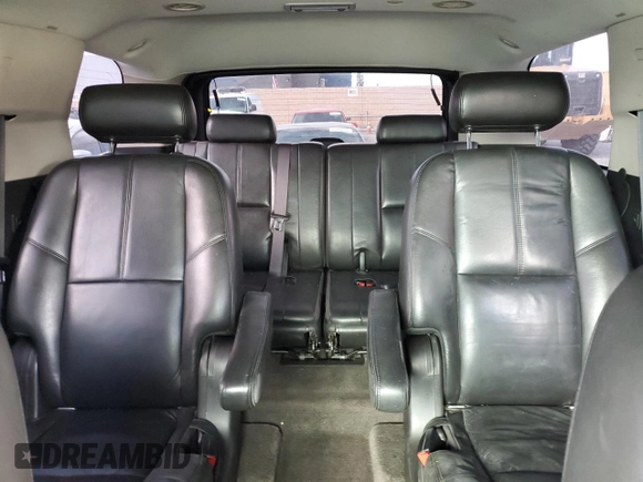 2008 GMC Yukon Denali with VIN 1GKFK63878J187742, listed as a Copart auction lot 42462895 with 133,468 mi miles and Clean title. Bid and sale history available at DreamBid. Image 10.