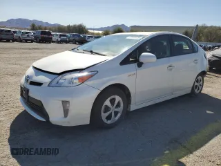 2015 Toyota Prius Four z VIN JTDKN3DU9F0453423, wystawiony jako Copart lot #52049175 z przebiegiem 147 489 mil mil oraz Szkoda całkowita • Salvage title. Historia ofert i sprzedaży dostępna na DreamBid. Obrazek 1.