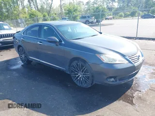 2012 Lexus ES 330 z VIN JTHBK1EG1C2488235, wystawiony jako IAAI lot #42021751 z przebiegiem 155 837 mil mil oraz . Historia ofert i sprzedaży dostępna na DreamBid. Obrazek 1.