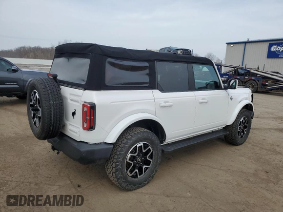 2021 Ford Bronco with VIN 1FMDE5DH7MLA63161, listed as a Copart auction lot 49445395 with 37,549 mi miles and Salvage Title. Bid and sale history available at carsss.com. Image 3.