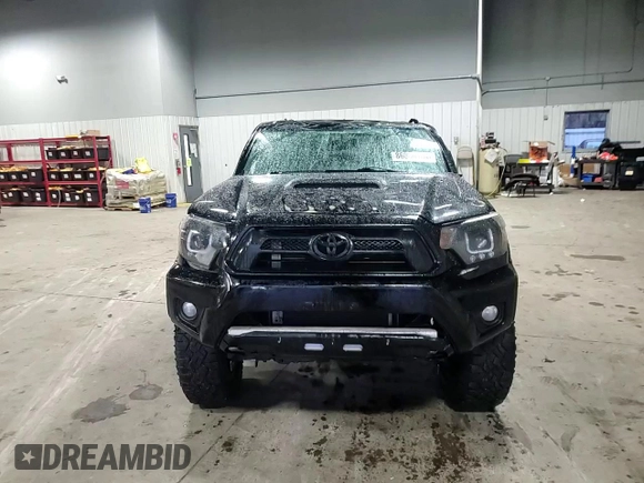 2012 Toyota Tacoma with VIN 3TMMU4FN9CM045018, listed as a Copart auction lot 86800104 with 205,942 mi miles and Salvage title. Bid and sale history available at DreamBid. Image 10.