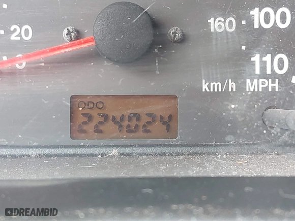 2002 Suzuki Grand Vitara with VIN JS3TE62VX24154173, listed as a IAAI auction lot 41711181 with 224,024 mi miles. Bid and sale history available at carsss.com. Image 16.