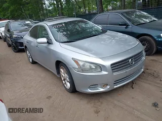 2011 Nissan Maxima SV z VIN 1N4AA5AP8BC801910, wystawiony jako IAAI lot #42444667 z przebiegiem 170 539 mil mil oraz . Historia ofert i sprzedaży dostępna na DreamBid. Obrazek 1.