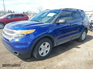 2013 Ford Explorer with VIN 1FM5K7B8XDGB25771, listed as a IAAI auction lot 41883733 with 211,784 mi miles. Bid and sale history available at carsss.com. Image 2.