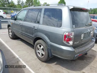 2007 Honda Pilot EX-L with VIN 5FNYF28667B025454, listed as a IAAI auction lot 42151117 with 287,169 mi miles and . Bid and sale history available at carsss.com. Image 3.