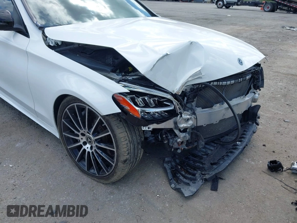 2020 Mercedes-Benz C 300 with VIN WDDWF8DB4LR525488, listed as a IAAI auction lot 42076398 with 25,457 mi miles and . Bid and sale history available at DreamBid. Image 6.