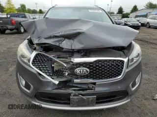 2017 Kia Sorento EX with VIN 5XYPHDA55HG230969, listed as a Copart auction lot 57320195 with 140,663 mi miles and Salvage title. Bid and sale history available at DreamBid. Image 5.