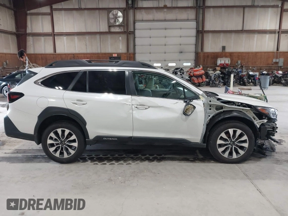 2024 Subaru Outback Limited z VIN 4S4BTANCXR3114197, wystawiony jako IAAI lot #42534531 z przebiegiem 26 450 mil mil oraz . Historia ofert i sprzedaży dostępna na DreamBid. Obrazek 14.