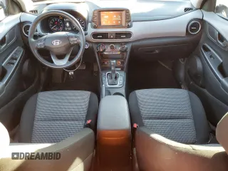 2020 Hyundai Kona SEL Plus with VIN KM8K62AA7LU520201, listed as a Copart auction lot 88812605 with 82,696 mi miles and Salvage Title. Bid and sale history available at carsss.com. Image 8.