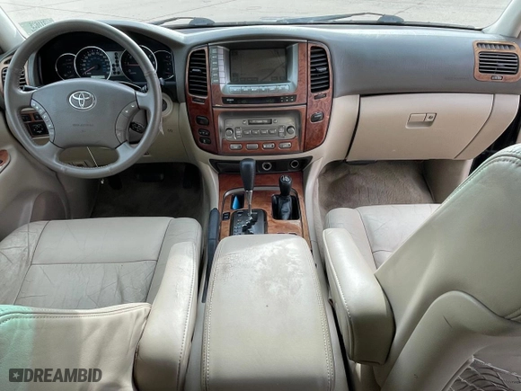 2004 Toyota Land Cruiser with VIN JTEHT05J742067423, listed as a Copart auction lot 45664965 with 250,424 mi miles and Clean Title. Bid and sale history available at carsss.com. Image 9.