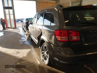 2018 Dodge Journey SE with VIN 3C4PDCAB1JT519745, listed as a IAAI auction lot 41366307 with 131,436 mi miles. Bid and sale history available at carsss.com. Image 17.