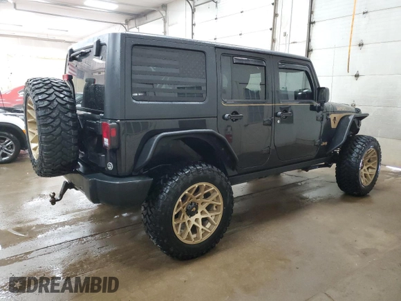 2018 Jeep Wrangler Unlimited Sahara z VIN 1C4HJWEG6JL900538, wystawiony jako Copart lot #54495635 z przebiegiem 134 532 mil mil oraz Czysty tytuł • Clean title. Historia ofert i sprzedaży dostępna na DreamBid. Obrazek 3.