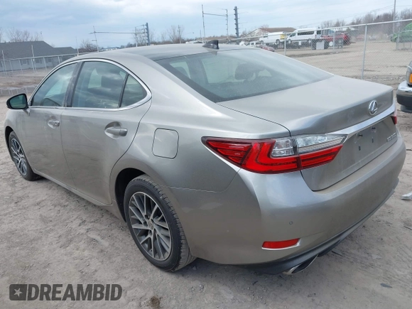 2018 Lexus ES with VIN 58ABK1GG4JU087587, listed as a IAAI auction lot 41869620 with 41,792 mi miles. Bid and sale history available at carsss.com. Image 3.
