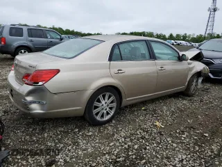 2007 Toyota Avalon XL z VIN 4T1BK36B97U189386, wystawiony jako Copart lot #55917365 z przebiegiem Nie podano mil oraz Szkoda całkowita • Salvage title. Historia ofert i sprzedaży dostępna na DreamBid. Obrazek 3.