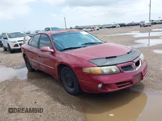 2003 Pontiac Bonneville SE with VIN 1G2HX52K334138157, listed as a IAAI auction lot 41897767 with 216,757 mi miles. Bid and sale history available at carsss.com. Image 1.