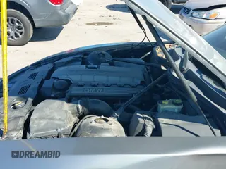 2006 BMW Z4 3.0i с VIN 4USBU33526LW66252, выставлен на аукционе IAAI как лот 43325648 с пробегом 164 675 миль миль и . История ставок и продаж доступна на DreamBid. Изображение 19.