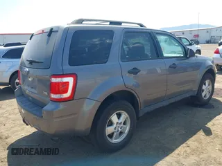 2011 Ford Escape XLT with VIN 1FMCU9DG4BKA07985, listed as a IAAI auction lot 42510948 with 125,126 mi miles and . Bid and sale history available at DreamBid. Image 4.