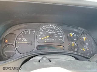 2006 Chevrolet Silverado 1500 Work Truck with VIN 1GCEC14V26E200897, listed as a Copart auction lot 87646235 with 403,526 mi miles and Clean Title. Bid and sale history available at carsss.com. Image 9.