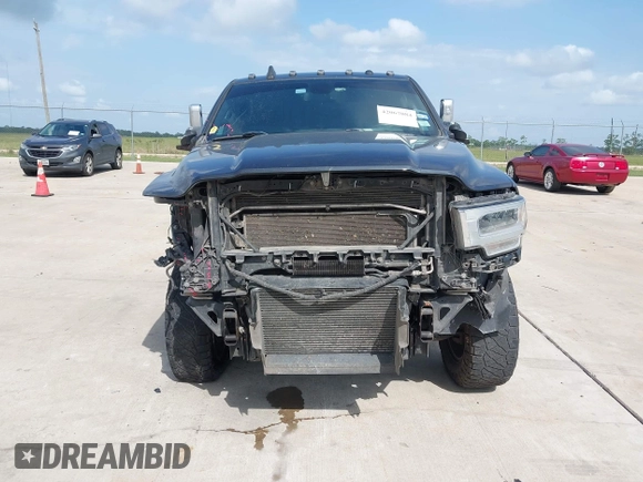 2020 Ram 2500 Laramie with VIN 3C6UR5FL7LG192773, listed as a IAAI auction lot 42067084 with 258,018 mi miles and . Bid and sale history available at DreamBid. Image 6.