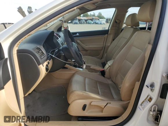 2009 Volkswagen Jetta SE с VIN 3VWTM71K19M251966, выставлен на аукционе Copart как лот 42421345 с пробегом 191 811 миль миль и Списание • Salvage title. История ставок и продаж доступна на DreamBid. Изображение 7.