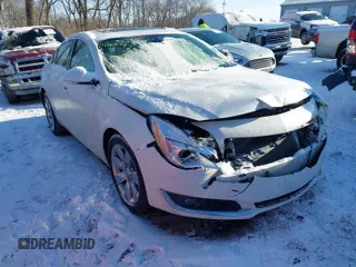 2016 Buick Regal Premium II with VIN 2G4GS5GX2G9197807, listed as a IAAI auction lot 41629814 with 120,251 mi miles. Bid and sale history available at carsss.com. Image 1.