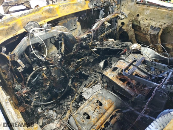 2018 Chevrolet Silverado 1500 LT with VIN 1GCVKREC1JZ149697, listed as a Copart auction lot 49647995 with 0 mi miles and Salvage Title. Bid and sale history available at carsss.com. Image 8.