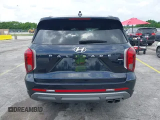2025 Hyundai Palisade SEL z VIN KM8R2DGEXSU835072, wystawiony jako IAAI lot #42394638 z przebiegiem 14 919 mil mil oraz . Historia ofert i sprzedaży dostępna na DreamBid. Obrazek 16.