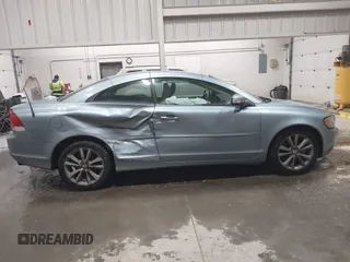 2010 Volvo C70 with VIN YV1672MC5AJ093125, listed as a IAAI auction lot 41459887 with 107,944 mi miles. Bid and sale history available at carsss.com. Image 13.