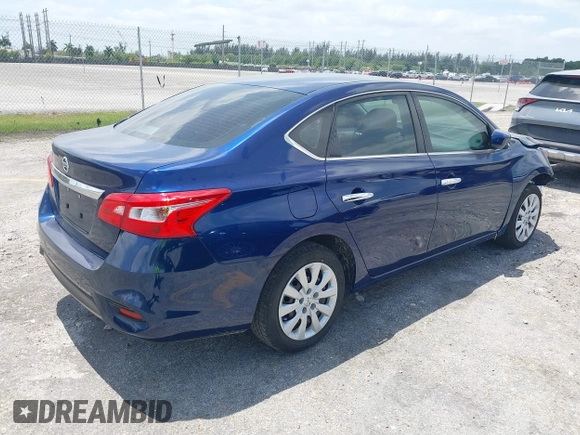 2019 Nissan Sentra SR with VIN 3N1AB7AP2KY236695, listed as a IAAI auction lot 42055631 with 51,429 mi miles. Bid and sale history available at carsss.com. Image 4.