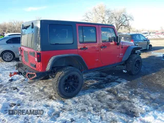 2007 Jeep Wrangler Unlimited X with VIN 1J4GA39137L104767, listed as a IAAI auction lot 41348113 with 175,353 mi miles and . Bid and sale history available at DreamBid. Image 4.