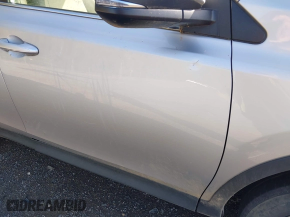 2013 Toyota RAV4 XLE with VIN JTMRFREV9DD013682, listed as a IAAI auction lot 42142414 with 202,680 mi miles. Bid and sale history available at carsss.com. Image 18.