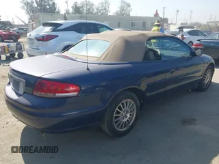 2004 Chrysler Sebring LXi z VIN 1C3EL55R04N335516, wystawiony jako IAAI lot #42359687 z przebiegiem 133 708 mil mil oraz . Historia ofert i sprzedaży dostępna na DreamBid. Obrazek 4.