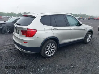 2013 BMW X3 xDrive28i z VIN 5UXWX9C58D0A30369, wystawiony jako IAAI lot #42276143 z przebiegiem 171 125 mil mil oraz . Historia ofert i sprzedaży dostępna na DreamBid. Obrazek 4.