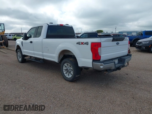 2021 Ford Super Duty F-250 SRW XL with VIN 1FT7X2B65MEC39074, listed as a IAAI auction lot 42086381 with 158,099 mi miles. Bid and sale history available at carsss.com. Image 3.