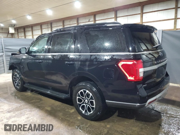 2024 Ford Expedition XLT with VIN 1FMJU1H83REA24197, listed as a Copart auction lot 47097895 with 46,343 mi miles and Clean Title. Bid and sale history available at carsss.com. Image 2.
