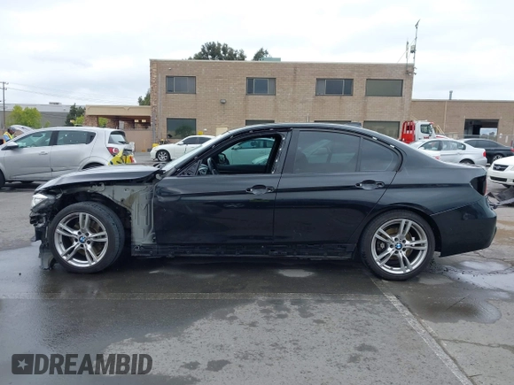 2014 BMW 3 Series 328i z VIN WBA3A5G58ENN66293, wystawiony jako IAAI lot #42106001 z przebiegiem 106 108 mil mil oraz . Historia ofert i sprzedaży dostępna na DreamBid. Obrazek 15.