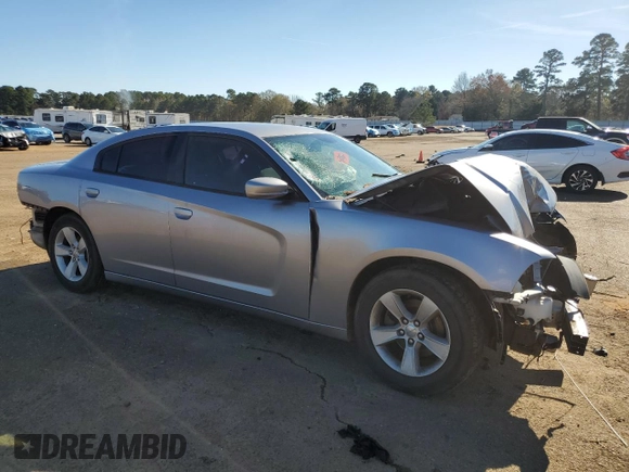 2013 Dodge Charger SXT with VIN 2C3CDXHG1DH666673, listed as a Copart auction lot 85933524 with 0 mi miles and Salvage Title. Bid and sale history available at carsss.com. Image 4.