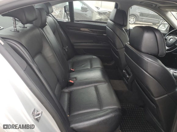 2012 BMW 7 Series 750i xDrive with VIN WBAKC6C55CC396517, listed as a Copart auction lot 53300945 with 163,700 mi miles and Clean Title. Bid and sale history available at carsss.com. Image 10.