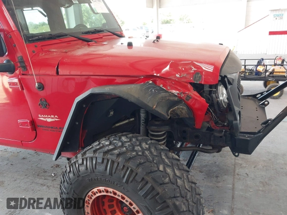 2015 Jeep Wrangler Unlimited Altitude с VIN 1C4HJWEG2FL524914, выставлен на аукционе IAAI как лот 42257005 с пробегом 137 473 миль миль и . История ставок и продаж доступна на DreamBid. Изображение 6.