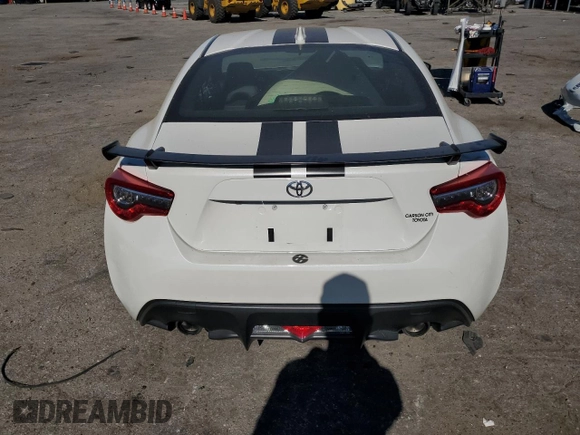 2017 Toyota 86 with VIN JF1ZNAA15H8707068, listed as a Copart auction lot 64527424 with 0 mi miles and Salvage Title. Bid and sale history available at carsss.com. Image 6.